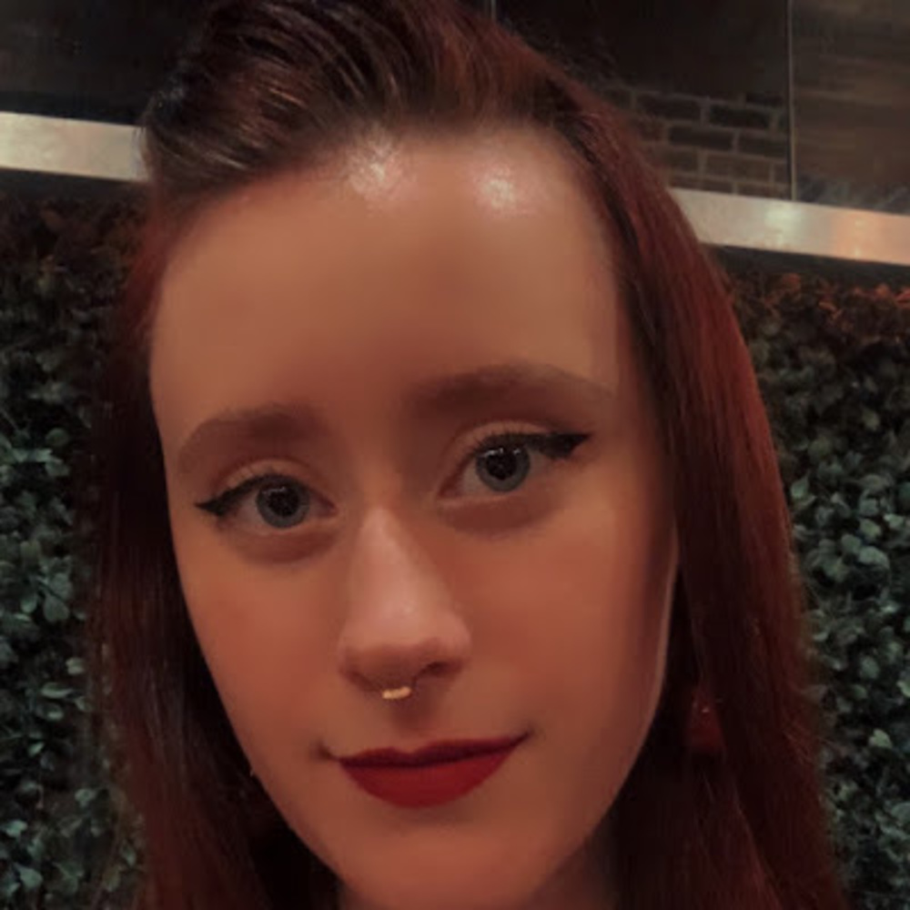 Meet your Posher, Olivia